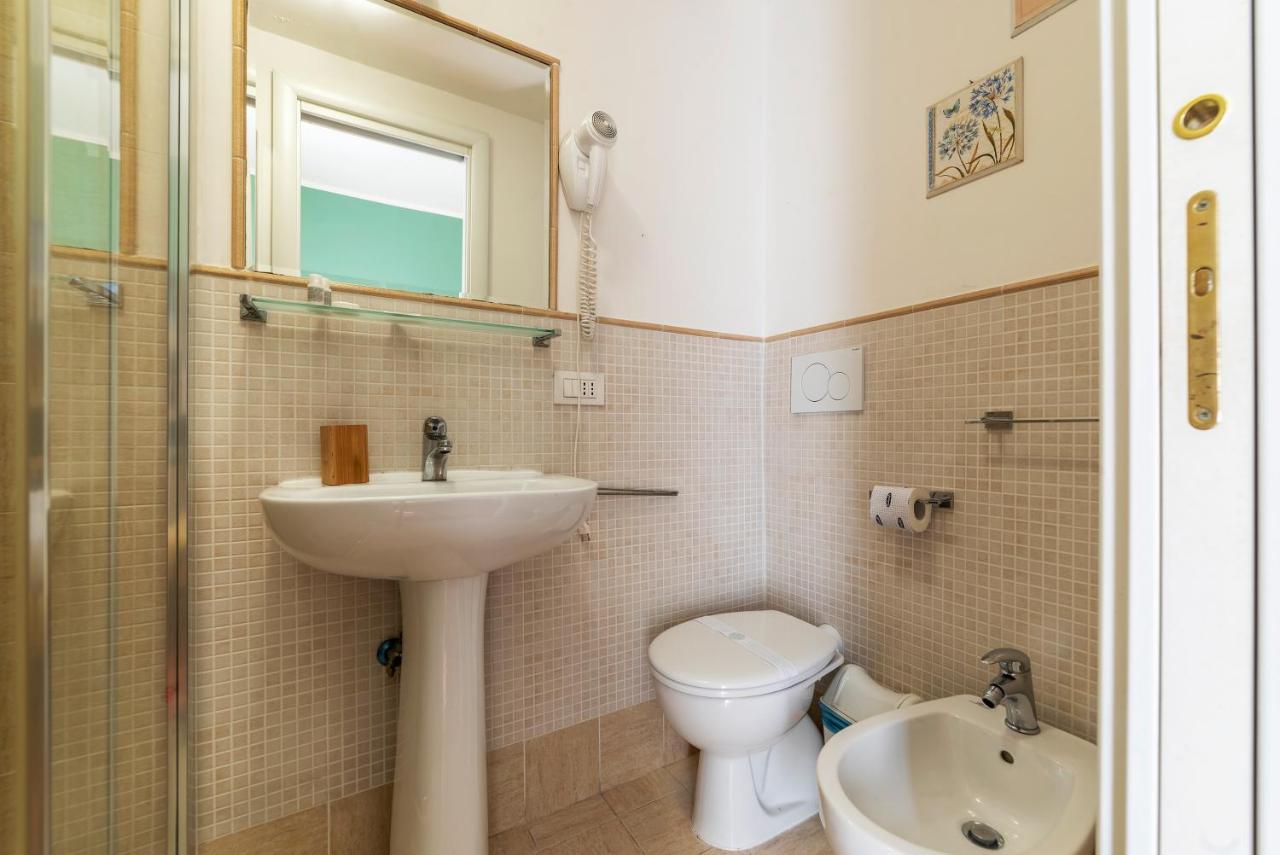 4-Rooms Flat At Vatican Rome Buitenkant foto